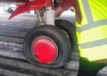 Passengers escape death as tyres of Abuja-bound Max Air plane burst during take-off