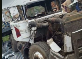 16 feared dead and 17 injured as trailer rams into multiple vehicles in Ibadan. 