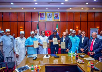 Niger state govt. Signs agreement with three companies on Sugar production in the State.
