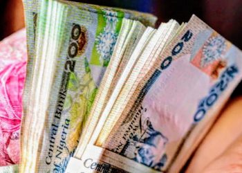 Naira listed among 10 worst performing currencies in the world.