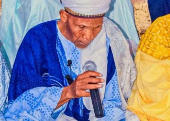 Speaker Niger state House of Assembly commiserate with the Minna Emirate over the Death of the Chief Imam ,Isah Fari.