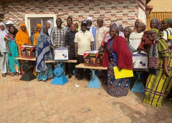 AGRA, traders association distributes grinding machines to 20 women farmers groups in Niger state