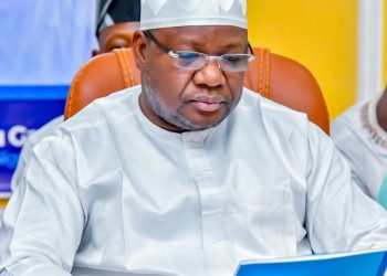 Deputy Governor of Niger State Comrade Yakubu Garba, Celebrate Perm Sec Water Resources, Akilu as he turns 55.