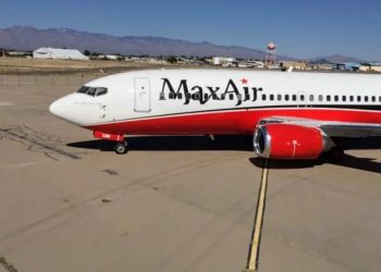 Max Air Boeing 737 Tyre Burst at Kano Airport.