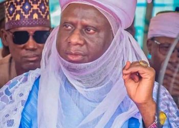 Celebrating Leadership and Legacy: Hon. Nma Kolo Congratulates Emir of Minna on His Milestone Birthday.