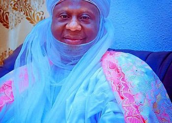 District ,Village Heads of Maikunkele Honor Emir of Minna on His Milestones.