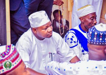 Niger Dep Gov attends late uncle’s fidda’u prayers in Kuta