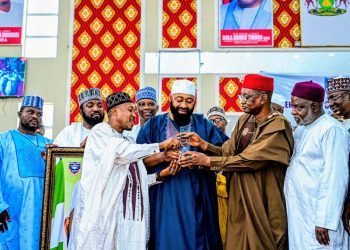Farmer Governor Umaru Bago Receives Award for being most Pensioners friendly Governor by the Nigerian Union of Pensioners.
