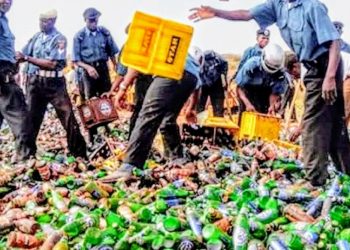 Hisbah Police Destroys Over 50 Cartons Of Alcohol.