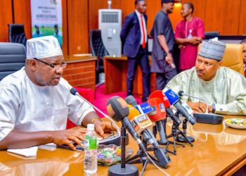 Mokwa Flood: Federal Govt. Delegation Pays Sympathy Visit to the Government and People of Niger State, Promises Humanitarian Support.