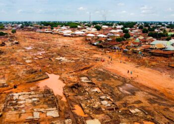 Niger Governor Bago Donates ₦1 Billion and 50 Trucks of Assorted Grains to Mokwa Flood Victims.