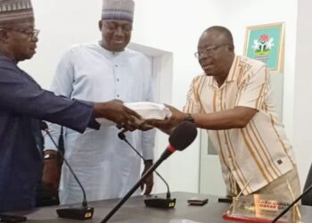 Hon. Alh. Nma Mohammed Kolo Donates N2 Million to Aid Mokwa Flood Victims During Condolence Visit.