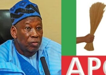 Abdullahi Umar Ganduje Steps Down as APC National Chairman