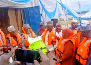 Niger State Distributes 3,500 Life Jackets to Riverine Communities