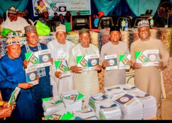 Varsity Don Calls for the Reintroduction of Teacher Training Colleges, Blames Falling Standards of Education on Lack of Qualified Teachers. 