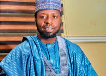 APC Chairmanship Candidate Donates Chalk Worth N500,000 to Primary Schools