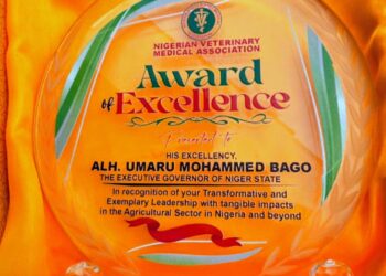 Niger State Governor Umaru Bago Receives Award of Excellence from the Nigerian Veterinary Medical Association.