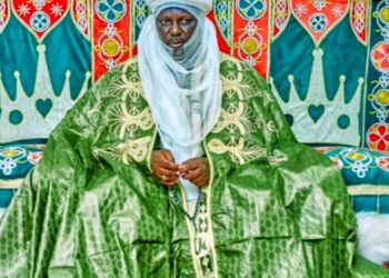 Governor Umaru Bago Celebrates Emir of Borgu on a Decade of Leadership