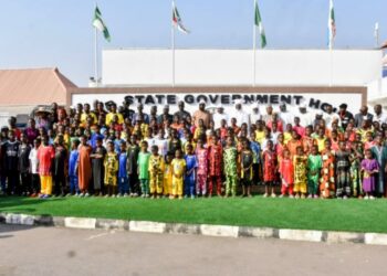 Governor Bago Welcomes Remaining Rescued Students from St. Mary’s Papiri Abduction