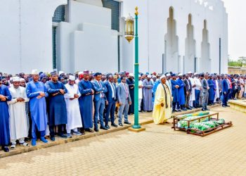 Farmer Governor Bago Attends Burial Prayer for Late Alh. Suleiman Umar Sanda, Father of the Lawmaker Representing Bosso Constituency . 