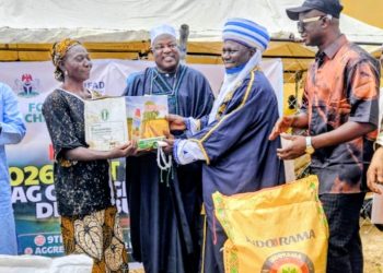 Niger govt urges farmers to own, protect farm inputs as IFAD-VCDP flags off wet season distribution