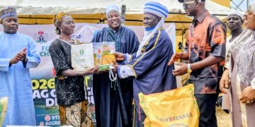 Niger govt urges farmers to own, protect farm inputs as IFAD-VCDP flags off wet season distribution