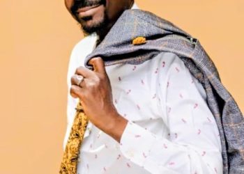 Ndarani SAN urges youths to uphold discipline, donates solar borehole to Police Secondary School, Bida